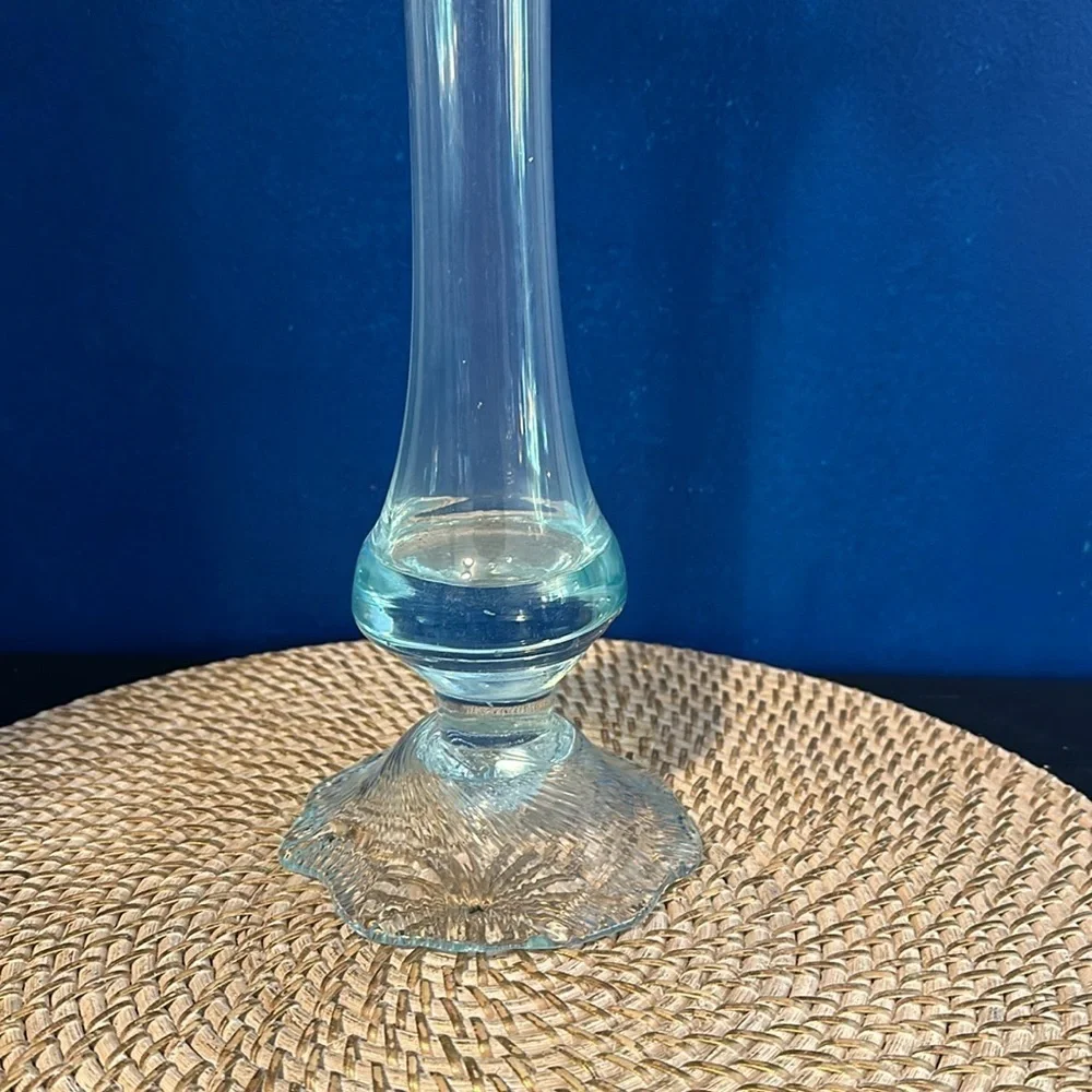 Gorgeous Vintage Estate Art Blown Glass Large Ruffled Top Light Blue Vase Tall